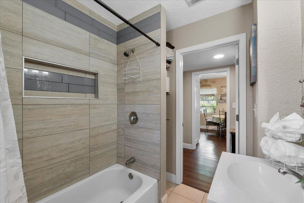 903 S LAKEVIEW AVE, BARTOW, FL, 33830