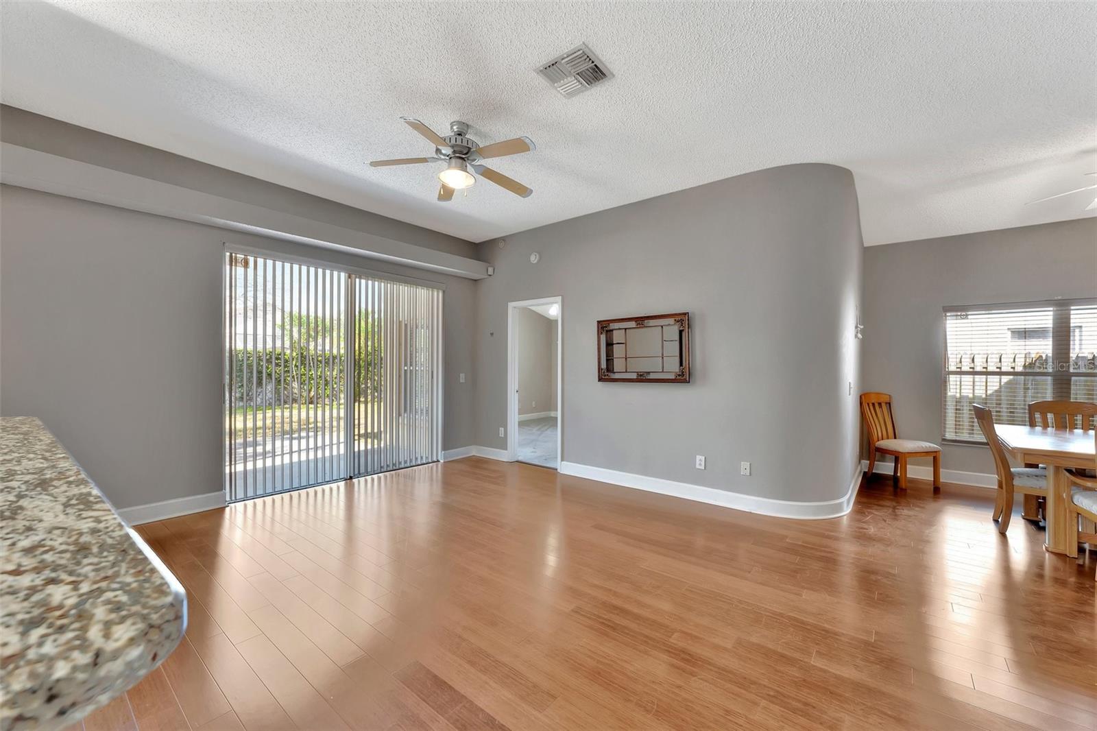 1664 PORTSMOUTH LAKE DR, BRANDON, FL, 33511
