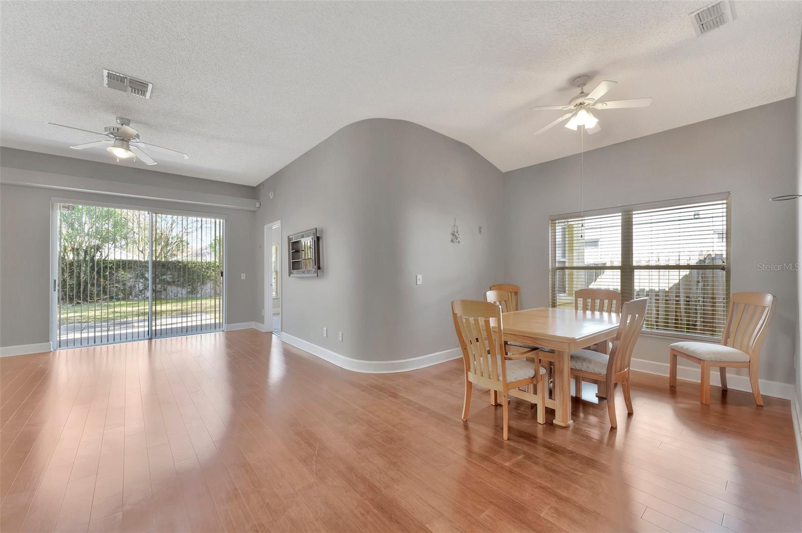 1664 PORTSMOUTH LAKE DR, BRANDON, FL, 33511