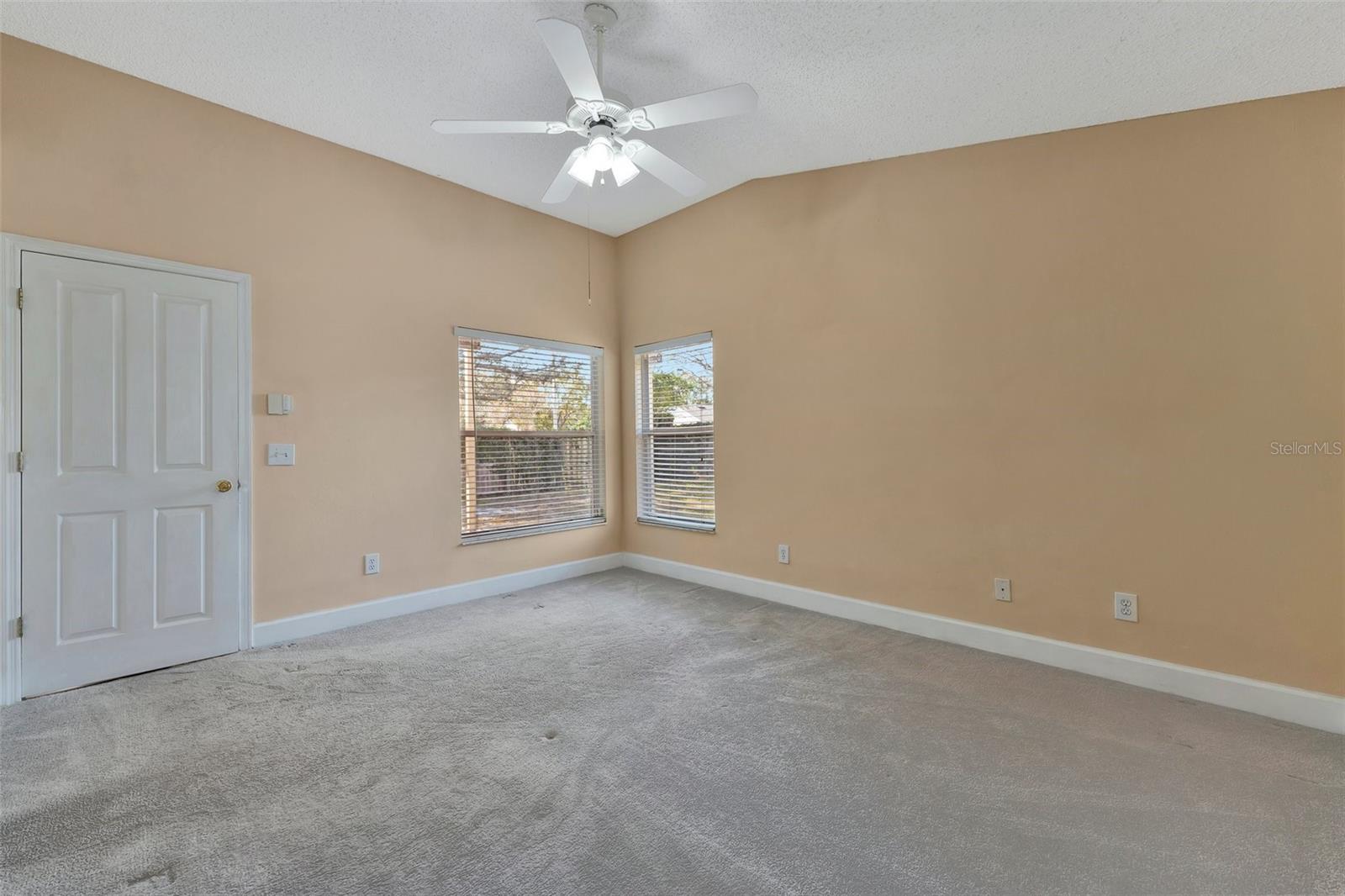 1664 PORTSMOUTH LAKE DR, BRANDON, FL, 33511