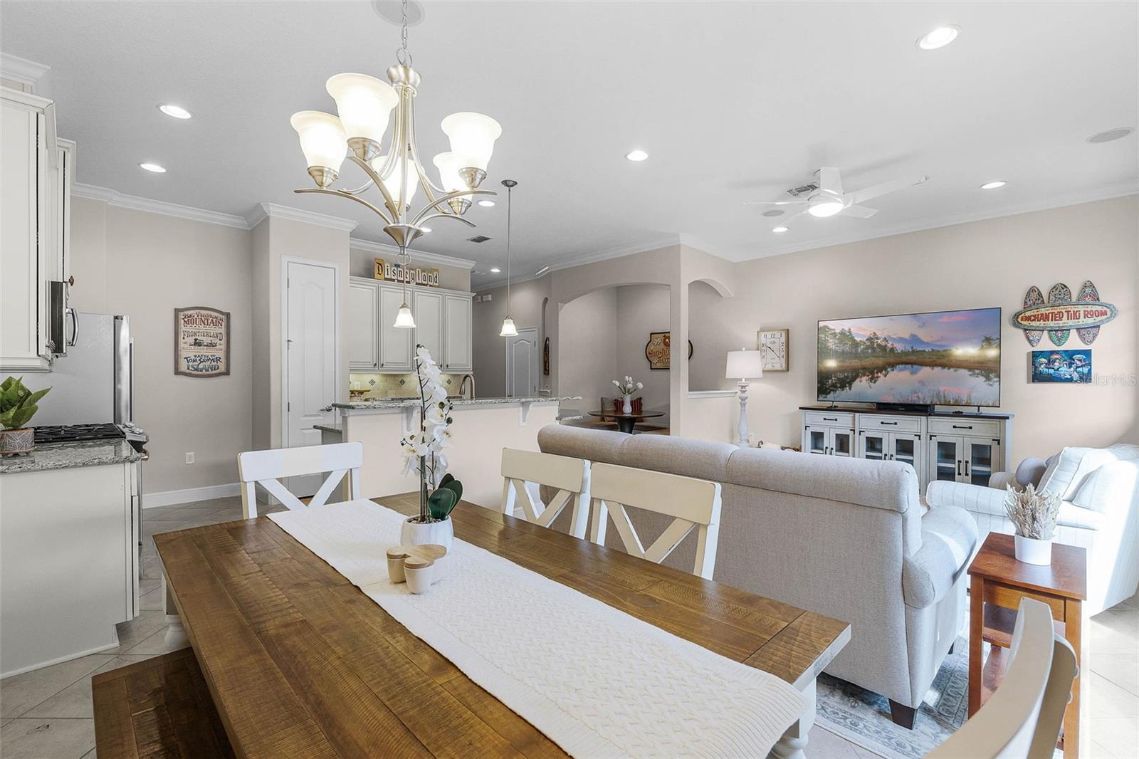 10655 VILLAGE LAKE RD, WINDERMERE, FL, 34786