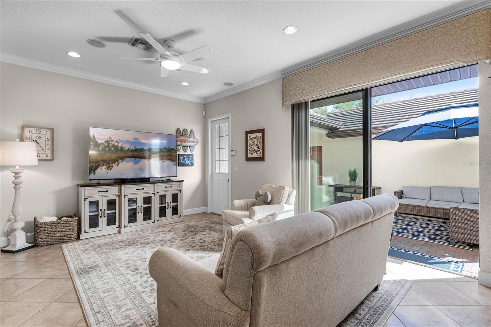 10655 VILLAGE LAKE RD, WINDERMERE, FL, 34786