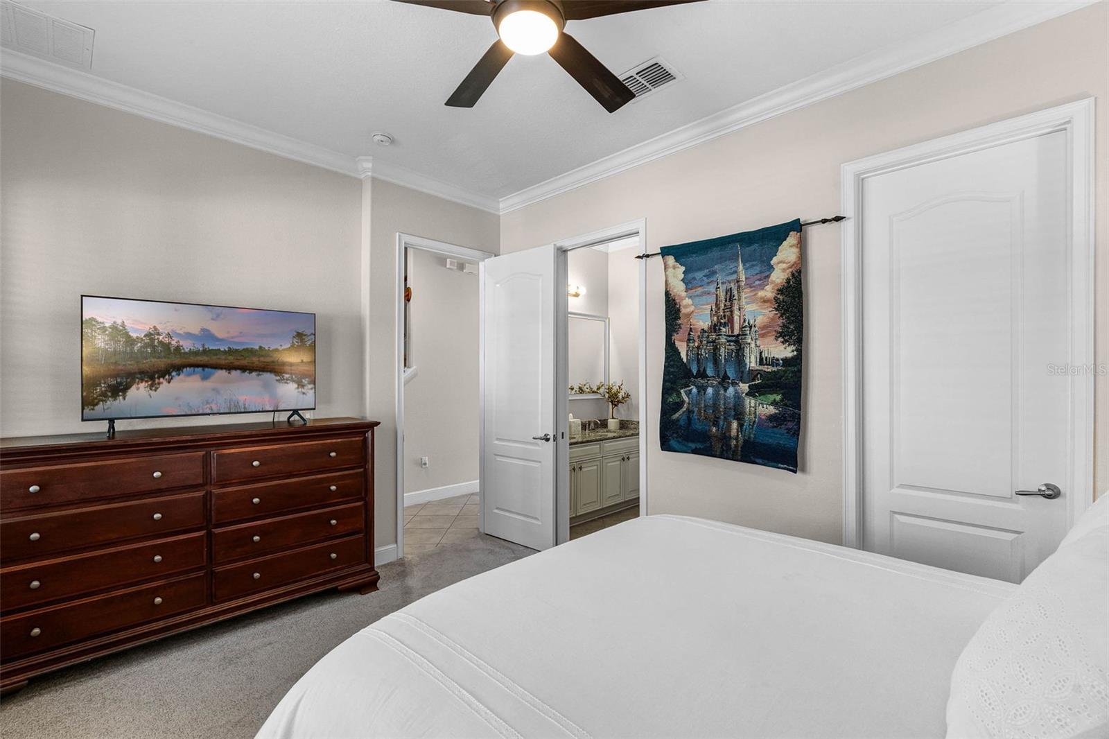 10655 VILLAGE LAKE RD, WINDERMERE, FL, 34786