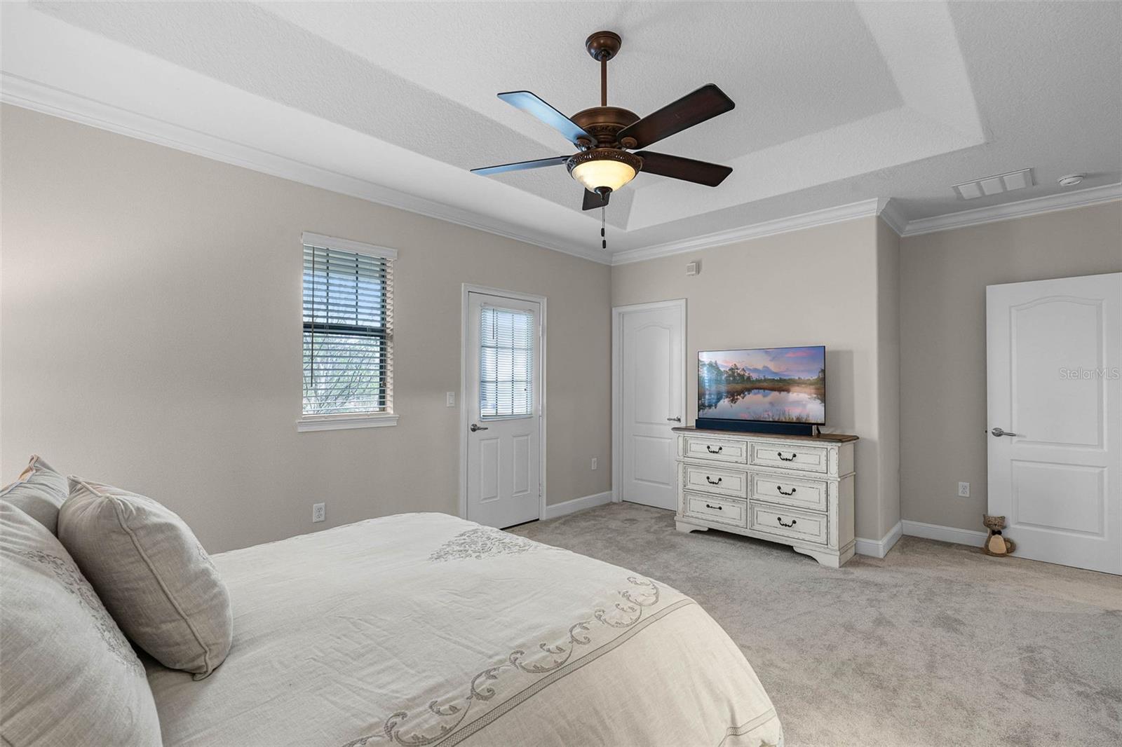 10655 VILLAGE LAKE RD, WINDERMERE, FL, 34786