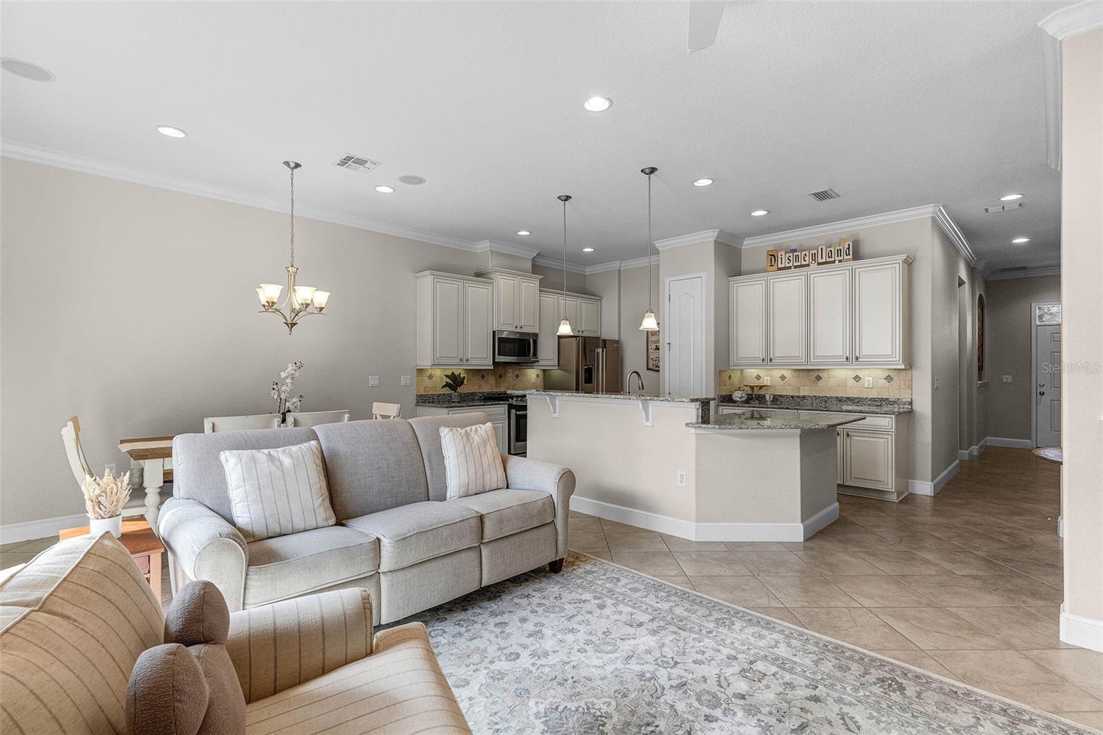 10655 VILLAGE LAKE RD, WINDERMERE, FL, 34786