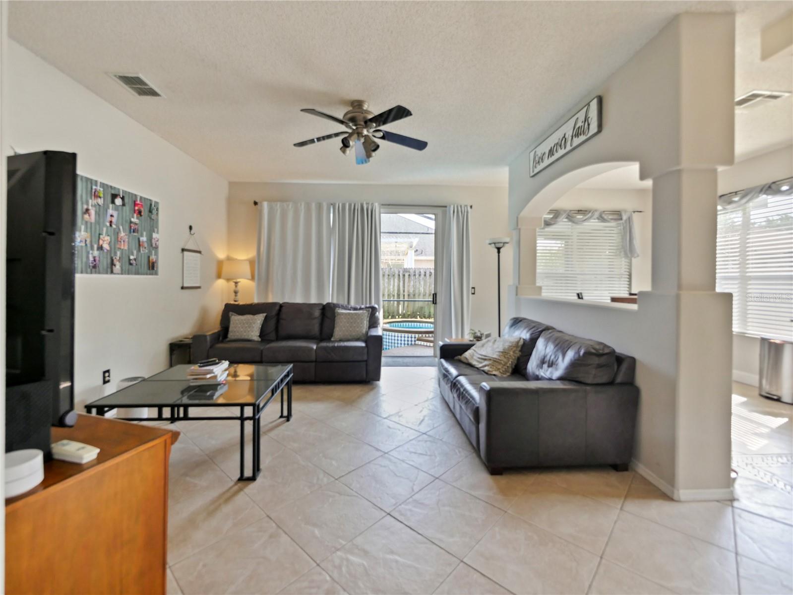 405 CARRIAGE WAY CT, OVIEDO, FL, 32765