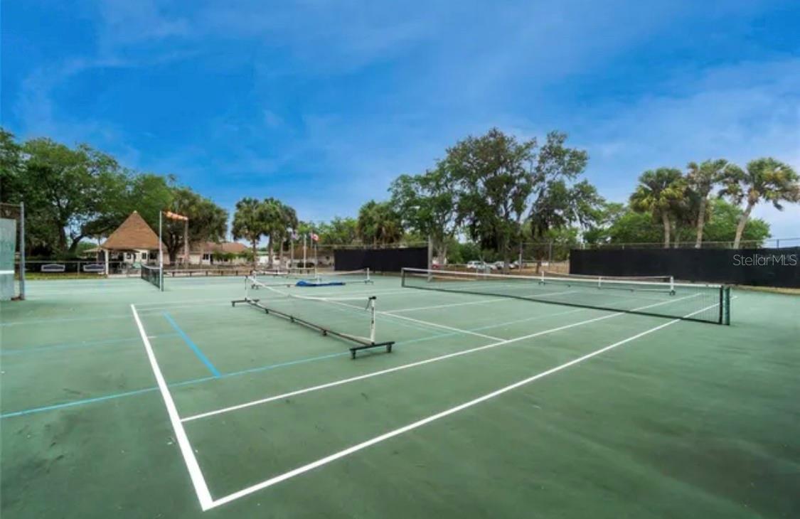 D6141489 Property Photo