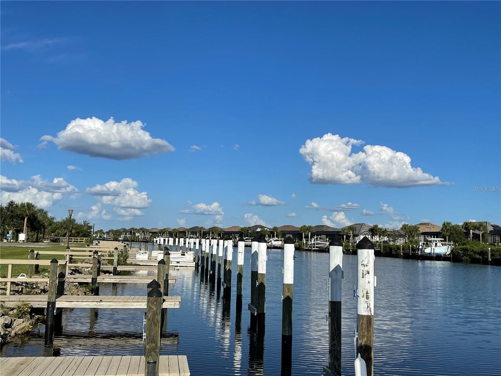 D6141489 Property Photo