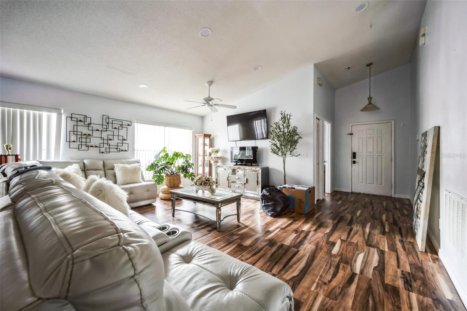 319 BAILEY CIR, DAVENPORT, FL, 33897