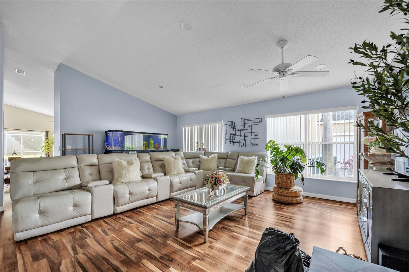 319 BAILEY CIR, DAVENPORT, FL, 33897