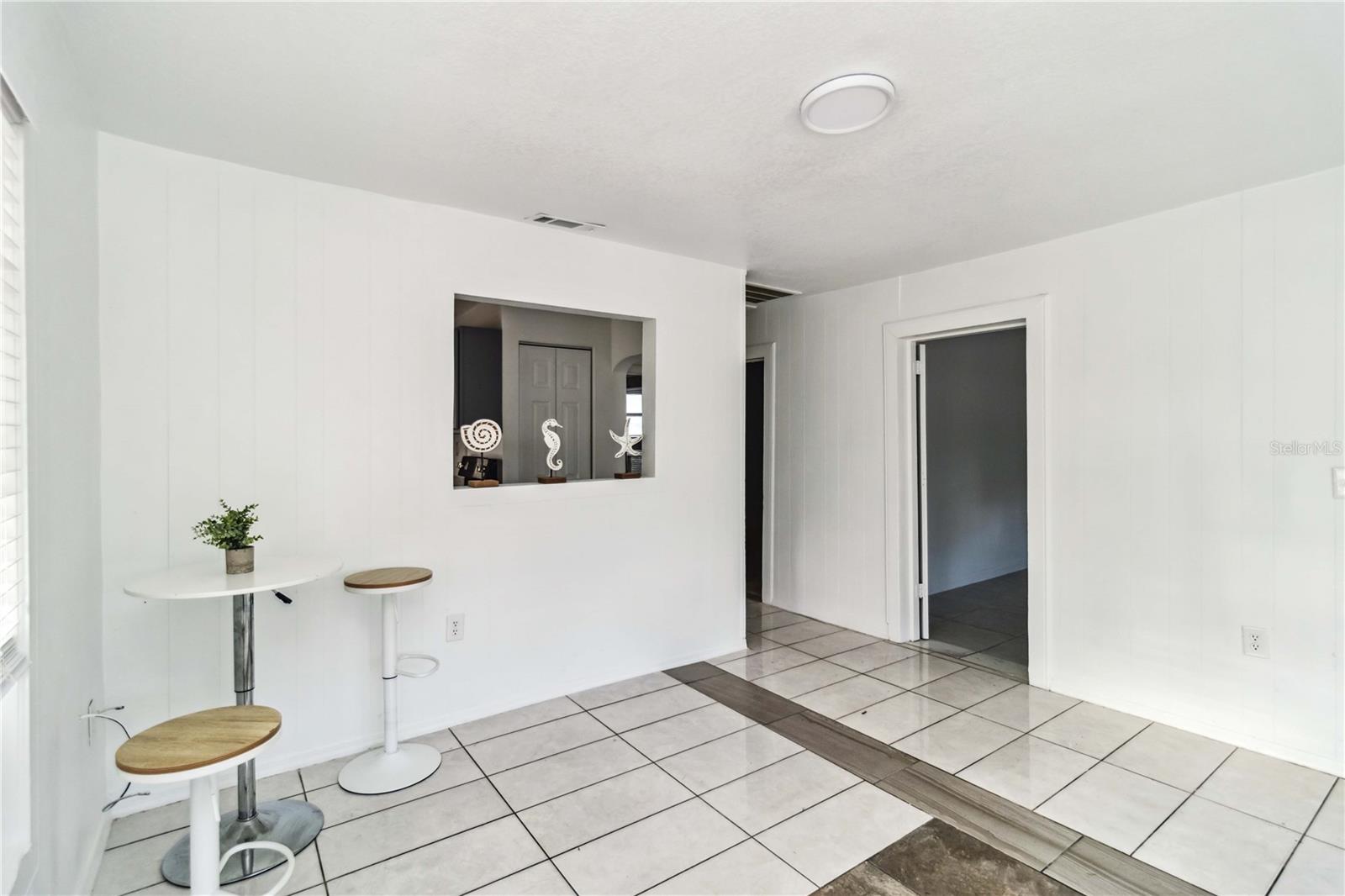612 5TH AVENUE DR E, BRADENTON, FL, 34208