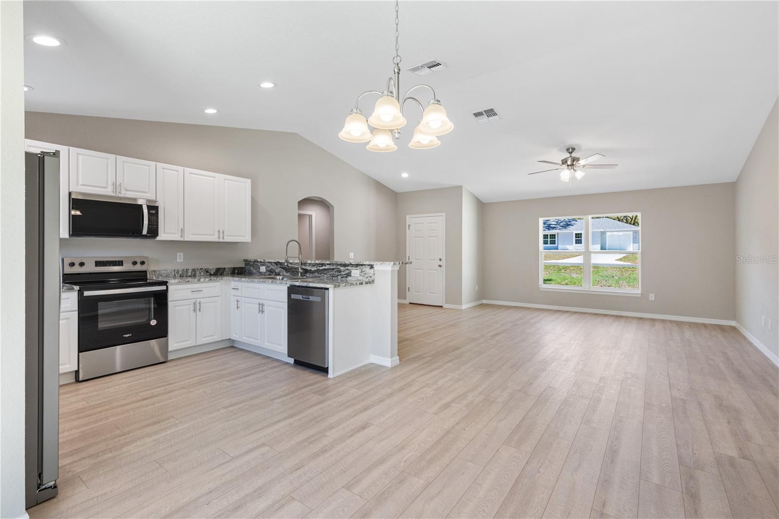 89 LOCUST LOOP, OCALA, FL, 34472