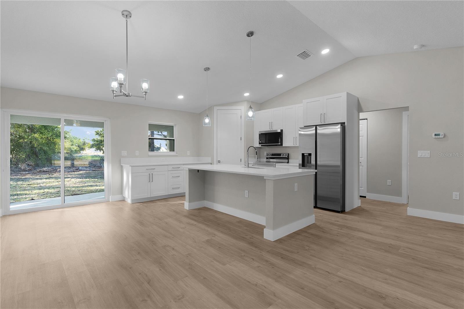 10 MALAUKA RUN CT, OCKLAWAHA, FL, 32179