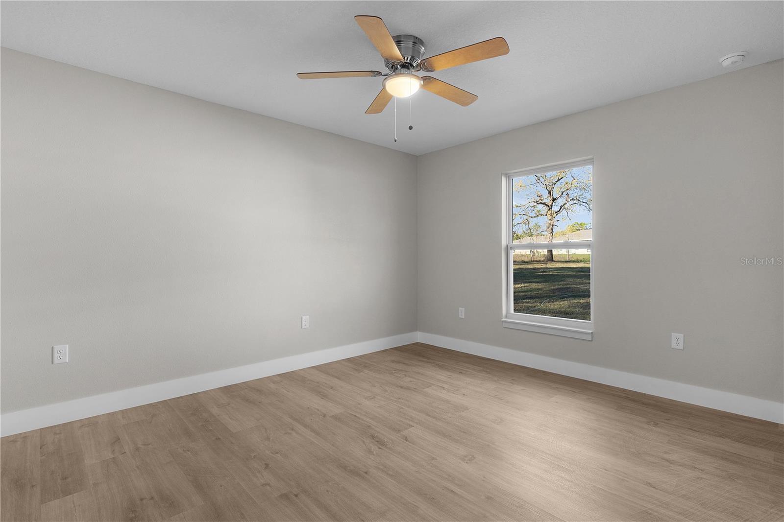 10 MALAUKA RUN CT, OCKLAWAHA, FL, 32179