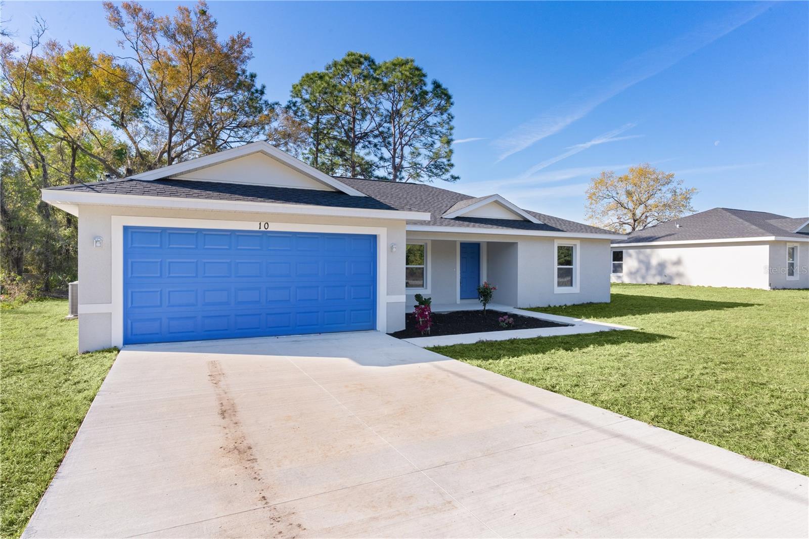 10 MALAUKA RUN CT, OCKLAWAHA, FL, 32179