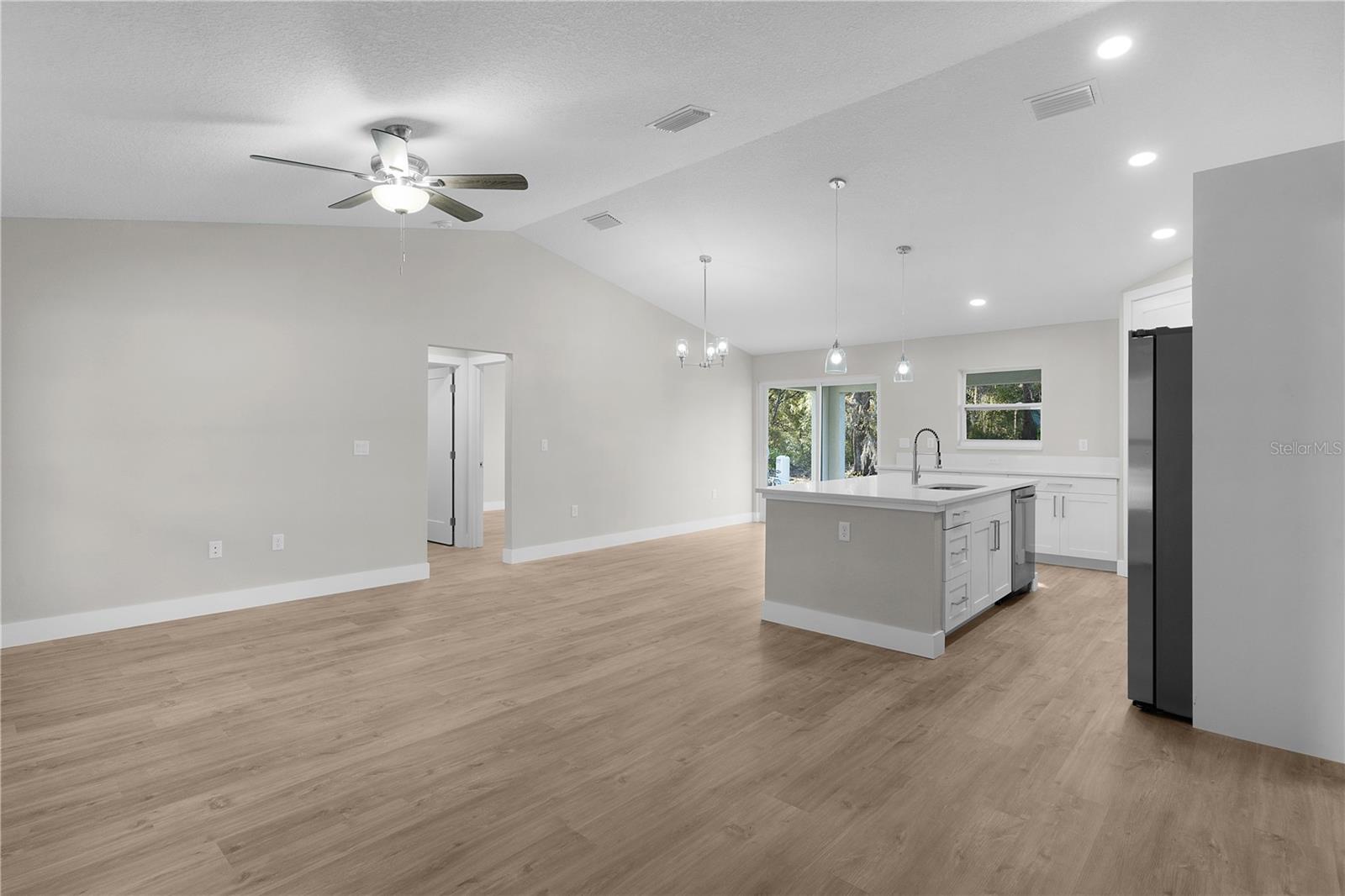 10 MALAUKA RUN CT, OCKLAWAHA, FL, 32179