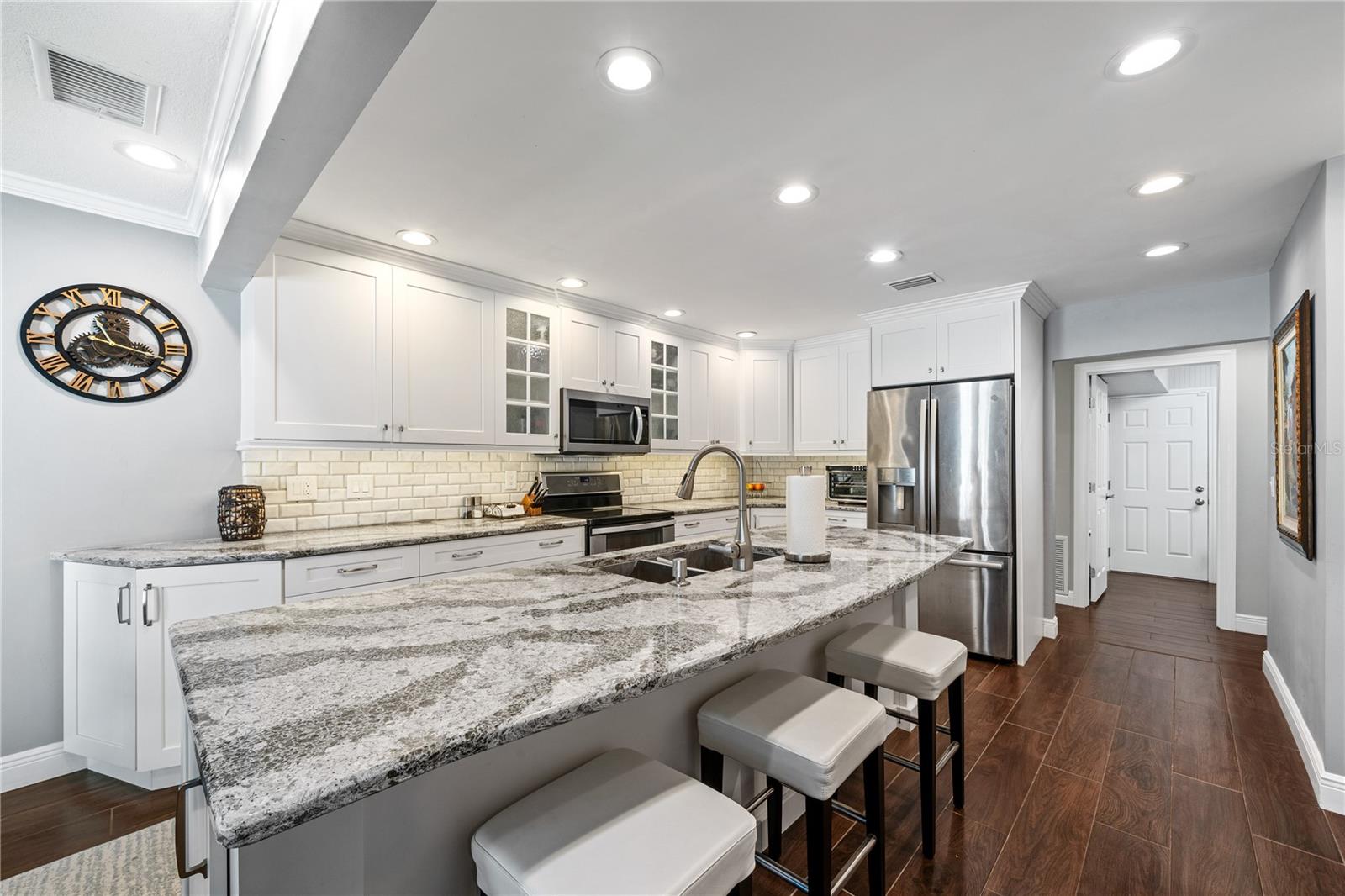 2648 COUNTRYCLUB DR, CLEARWATER, FL, 33761