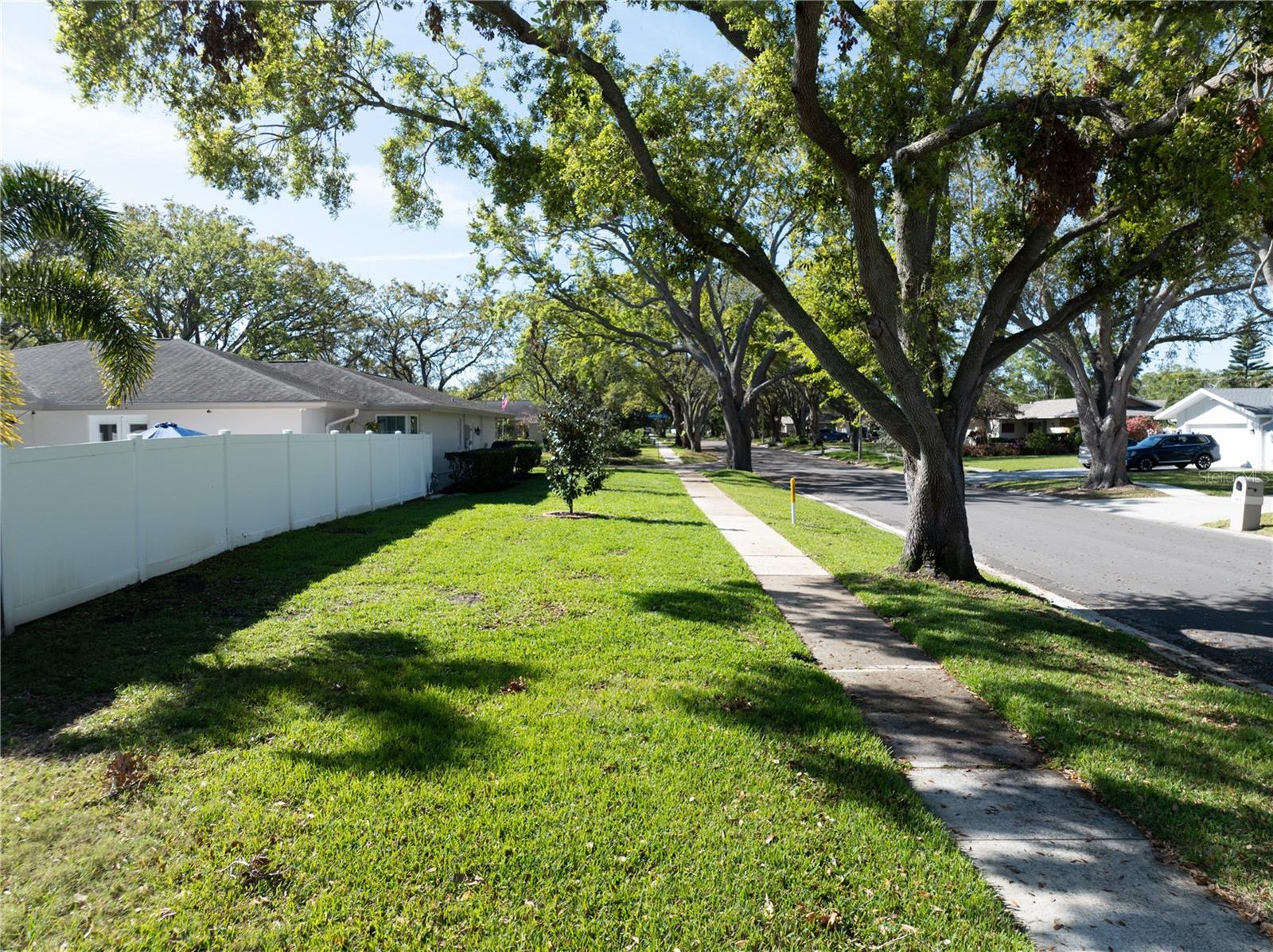 2648 COUNTRYCLUB DR, CLEARWATER, FL, 33761