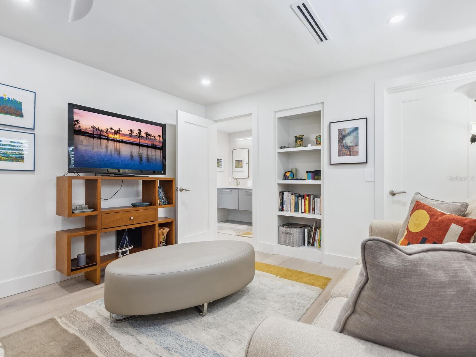 1764 FLOYD ST, SARASOTA, FL, 34239