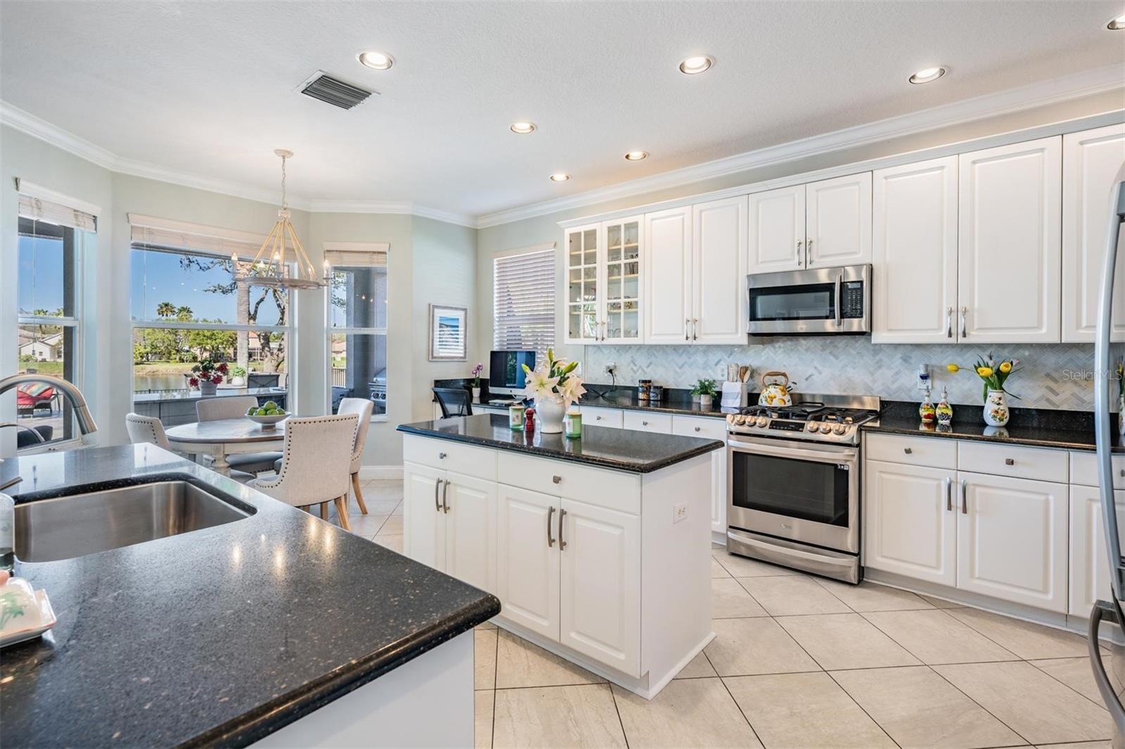17927 BAHAMA ISLE CIR, TAMPA, FL, 33647