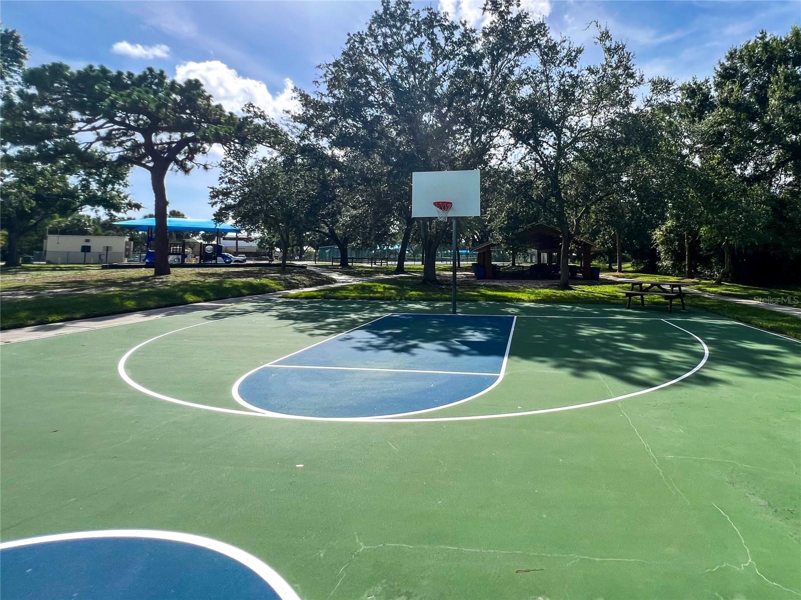 5500 LONGWOOD RUN BLVD #201, SARASOTA, FL, 34243