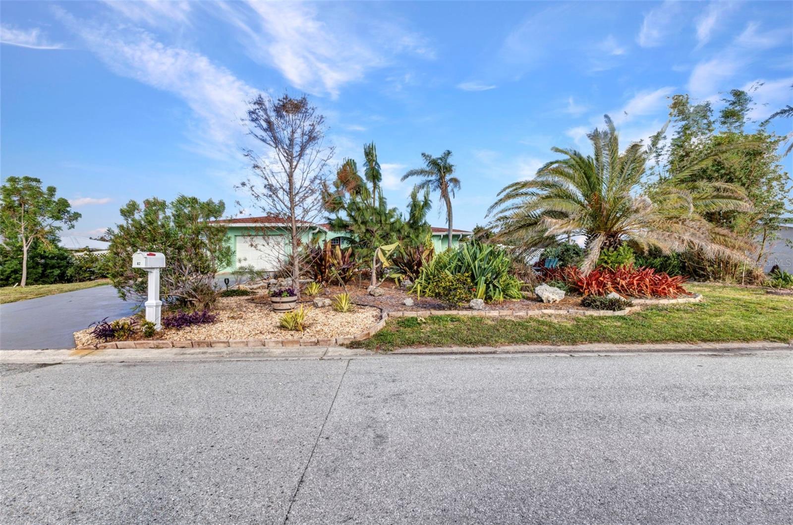 82 CADDY RD, ROTONDA WEST, FL, 33947