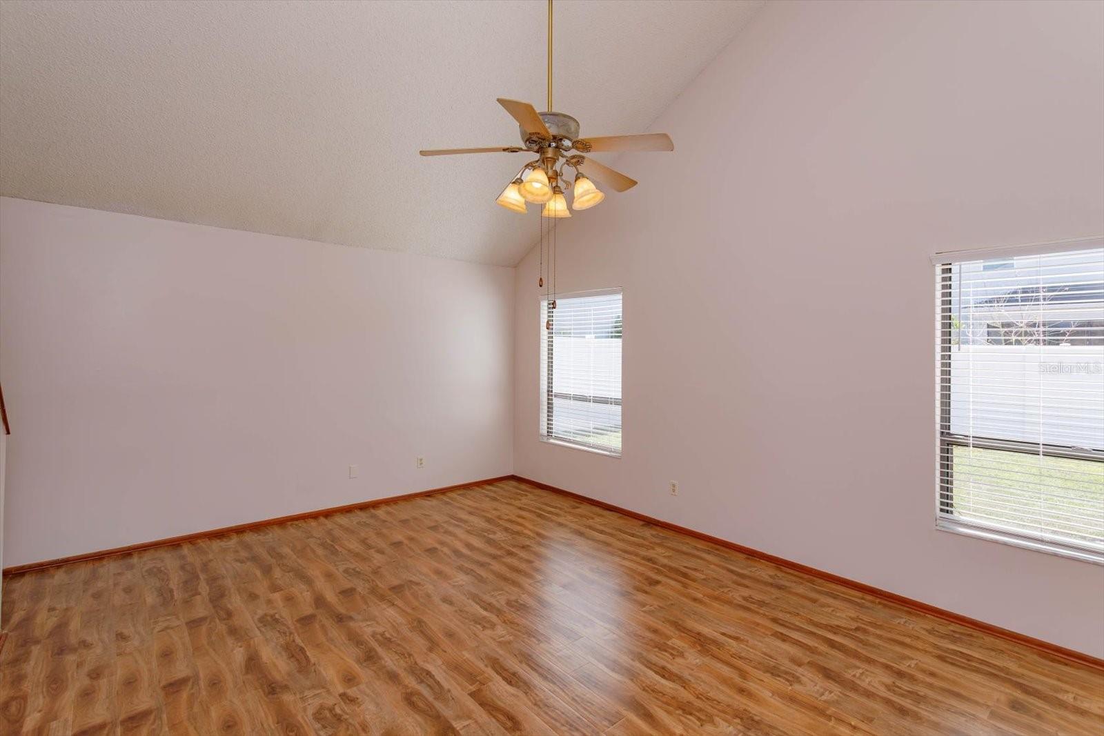 10020 CREEKWATER BLVD, ORLANDO, FL, 32825