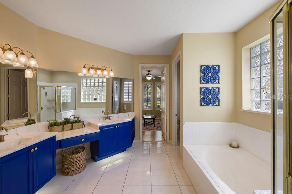 8912 HERITAGE BAY CIR, ORLANDO, FL, 32836