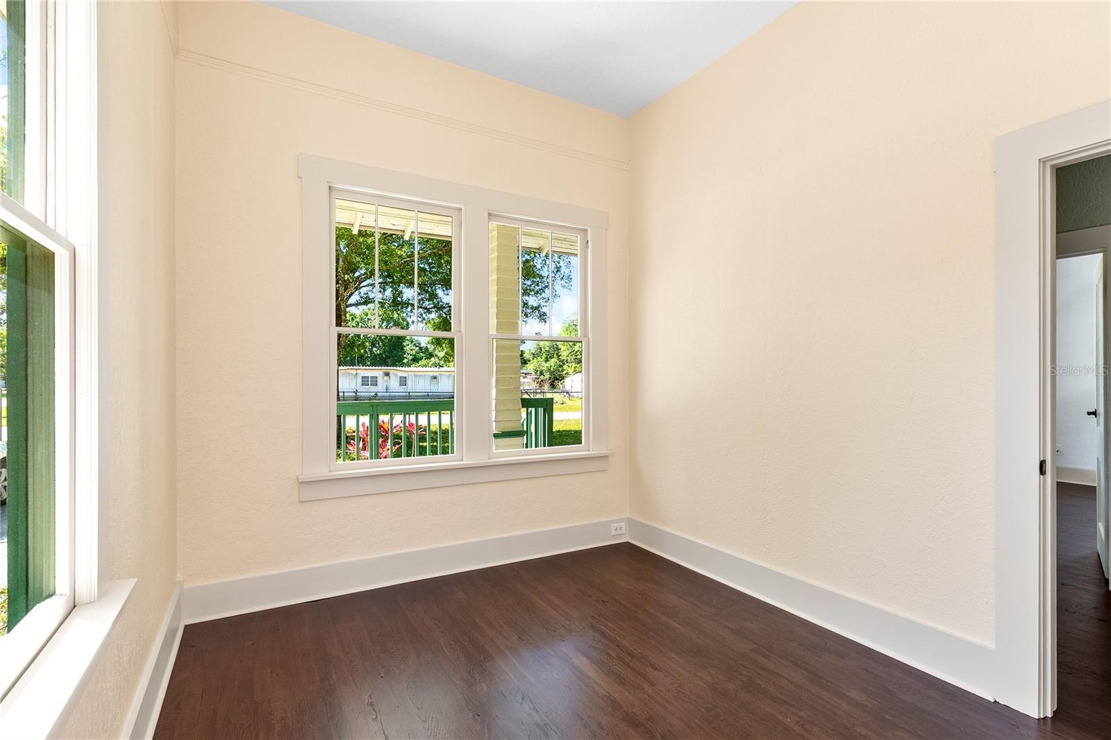 5641 ORANGE AVE, INTERCESSION CITY, FL, 33848