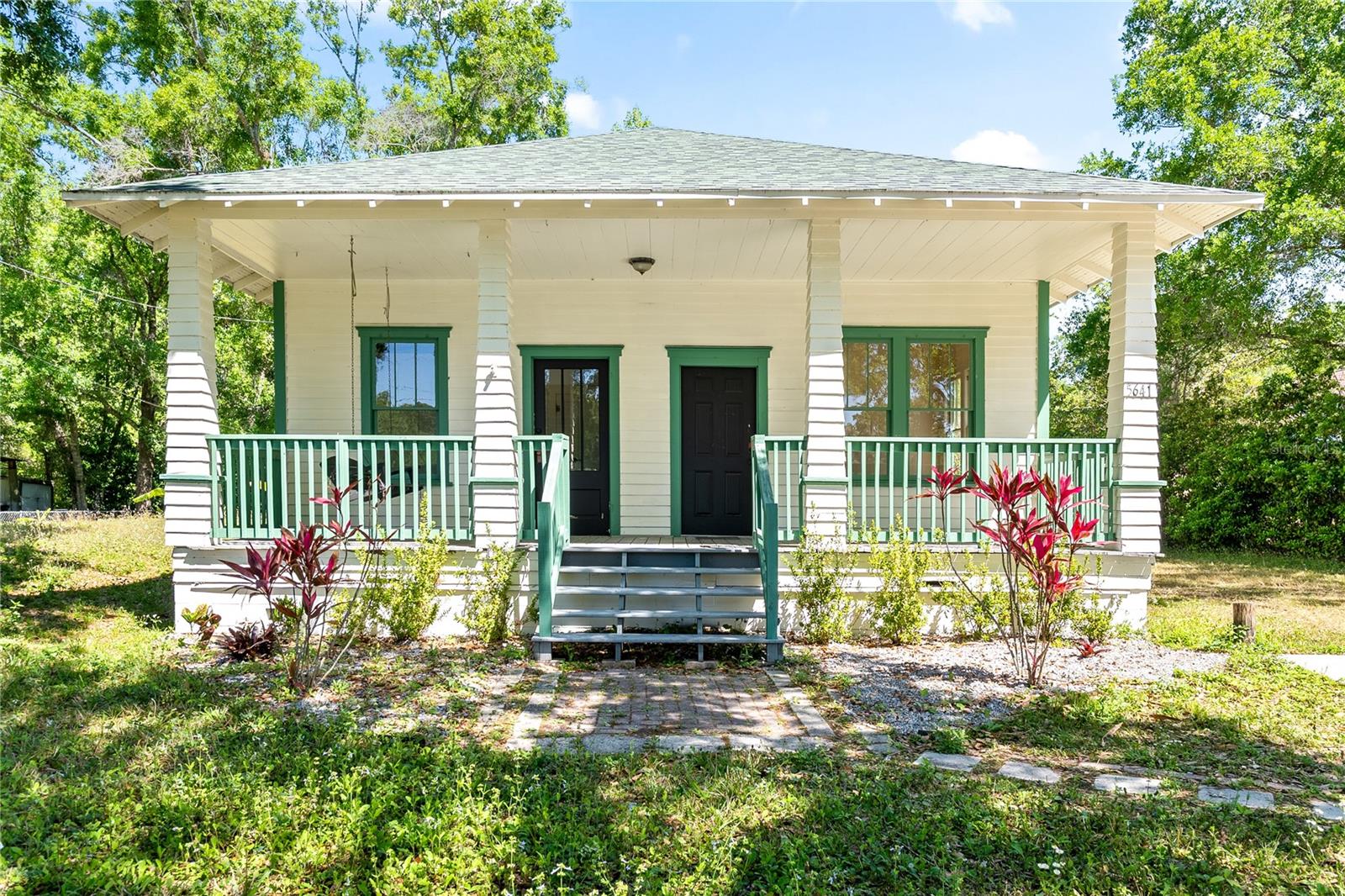 5641 ORANGE AVE, INTERCESSION CITY, FL, 33848