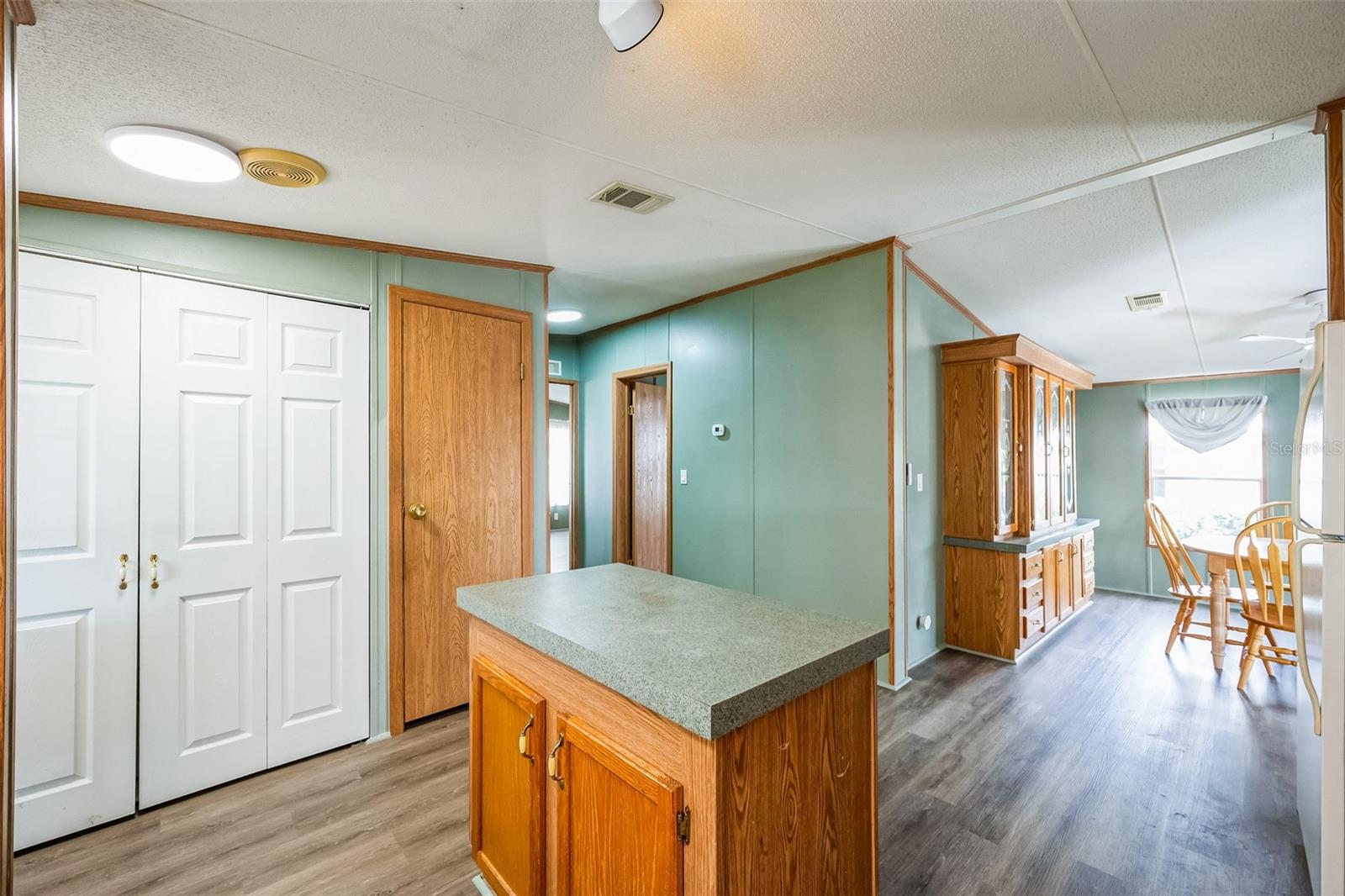 1000 KINGS HIGHWAY #104, PUNTA GORDA, FL, 33980
