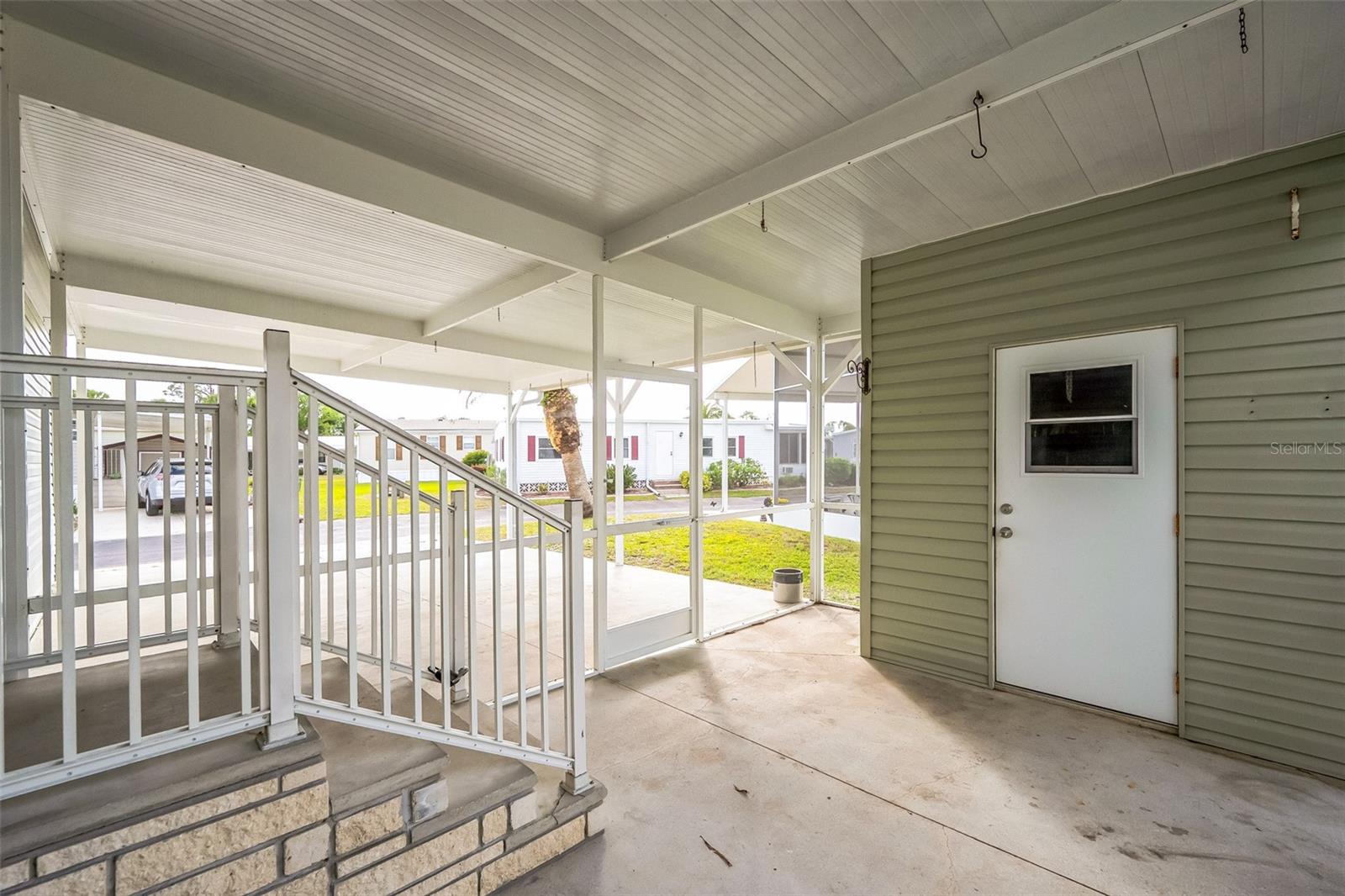 1000 KINGS HIGHWAY #104, PUNTA GORDA, FL, 33980