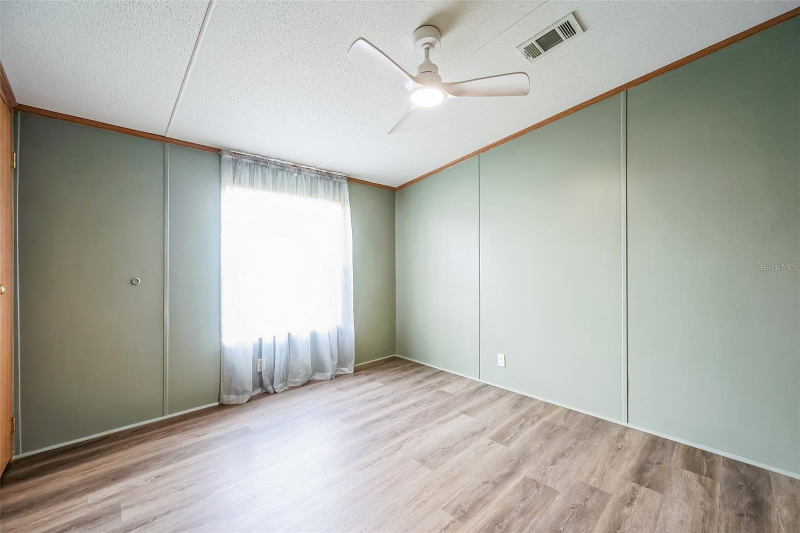 1000 KINGS HIGHWAY #104, PUNTA GORDA, FL, 33980