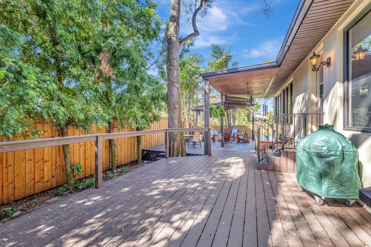 1108 W CHARTER ST, TAMPA, FL, 33602