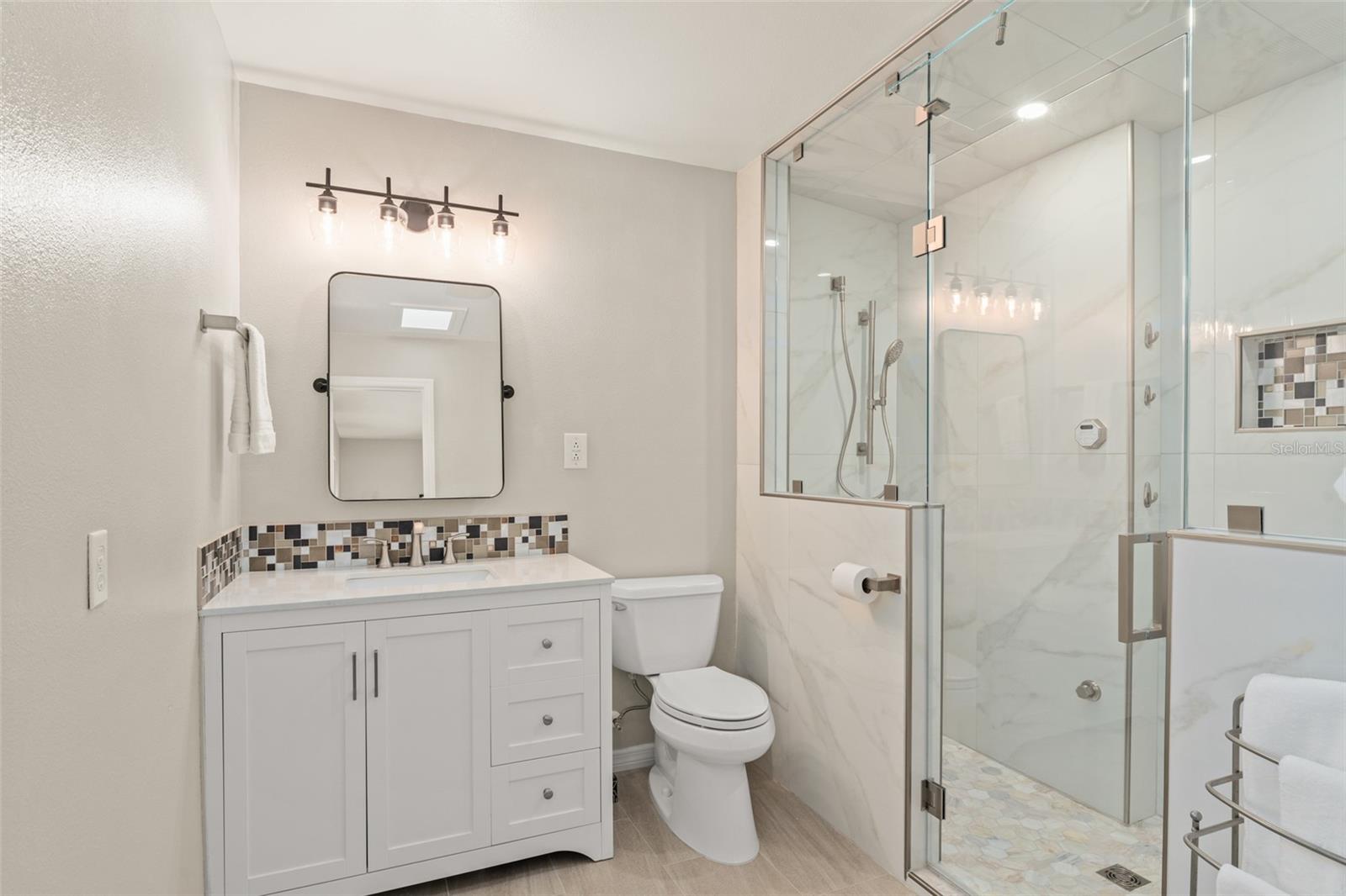 201 BRILEY AVE, OAKLAND, FL, 34760