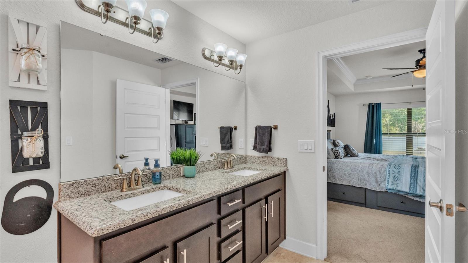 955 HUNTERS MEADOW LN, LAKELAND, FL, 33809