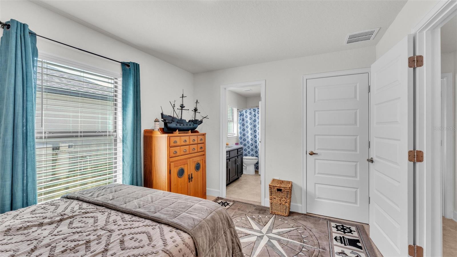 955 HUNTERS MEADOW LN, LAKELAND, FL, 33809