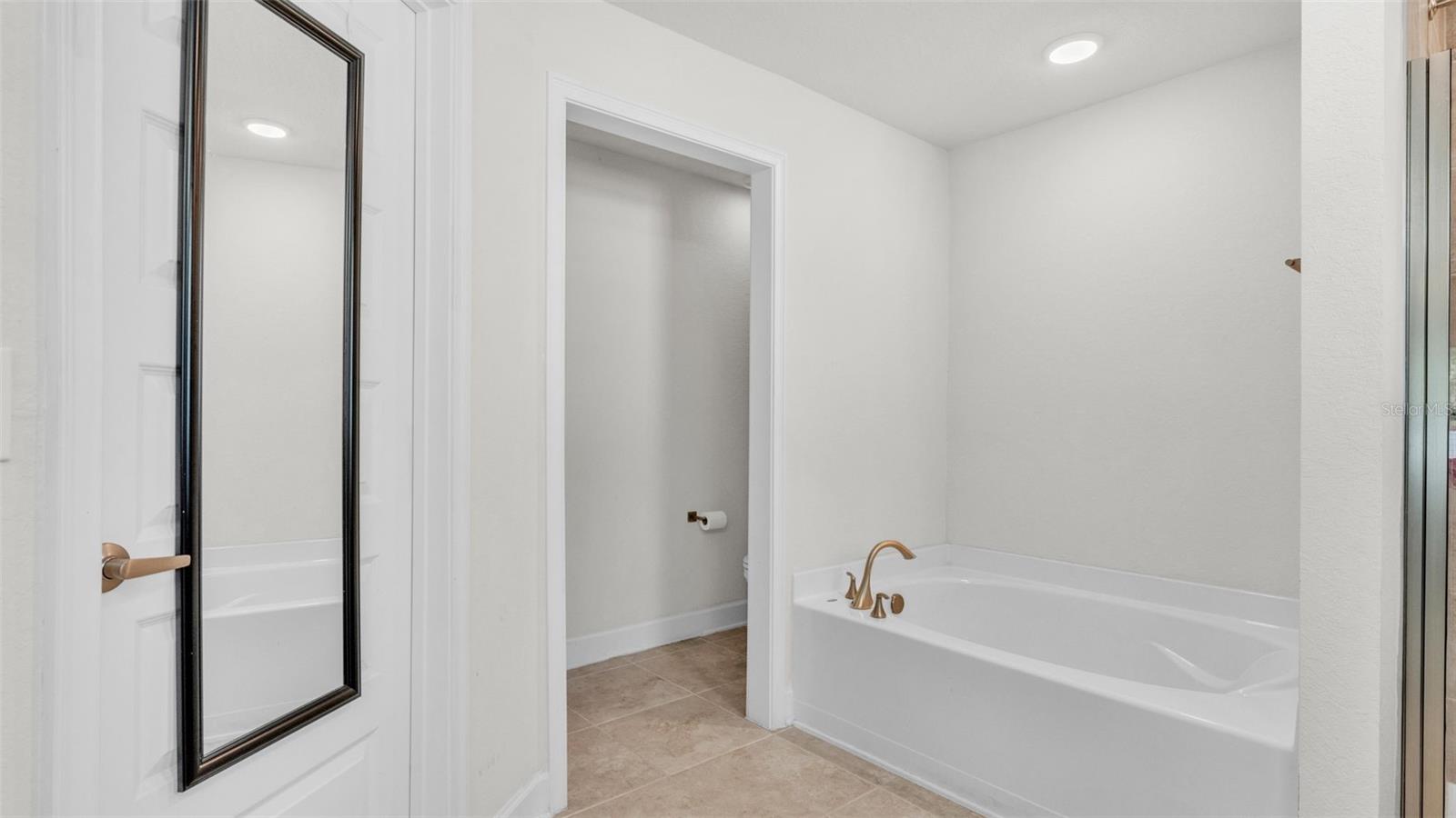 955 HUNTERS MEADOW LN, LAKELAND, FL, 33809