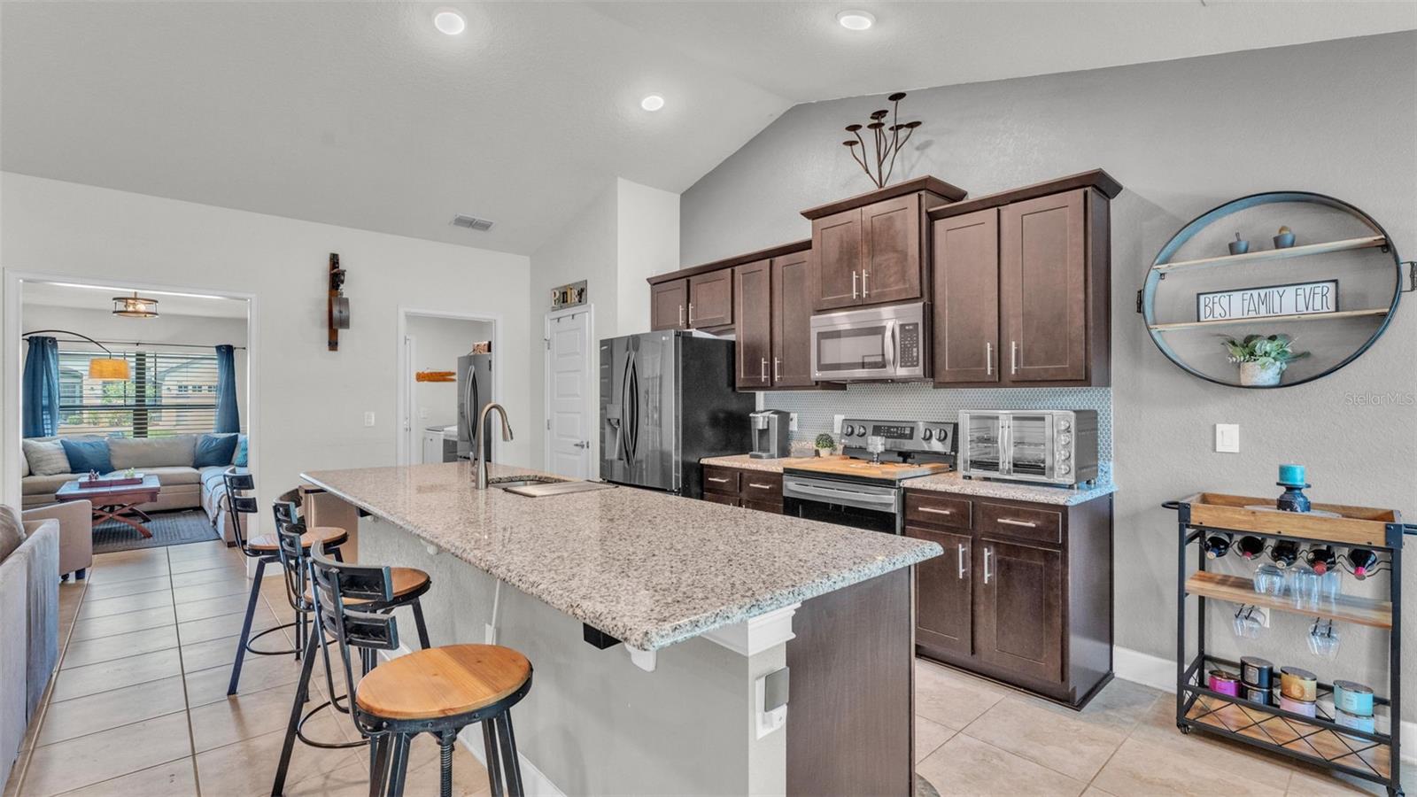 955 HUNTERS MEADOW LN, LAKELAND, FL, 33809