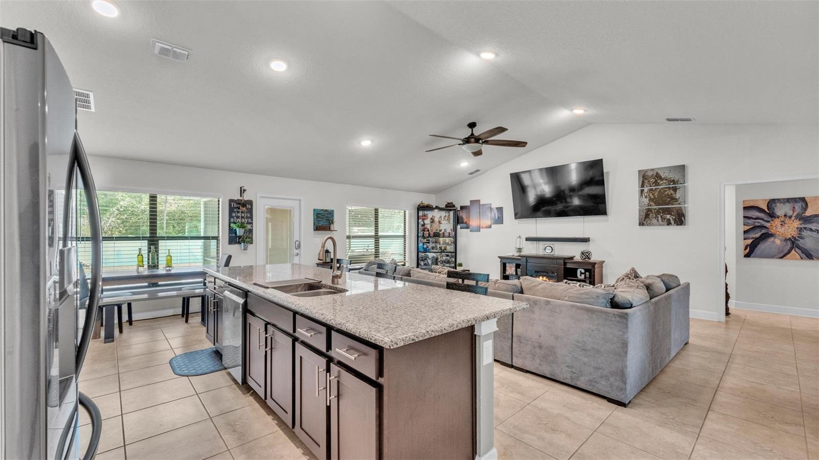 955 HUNTERS MEADOW LN, LAKELAND, FL, 33809