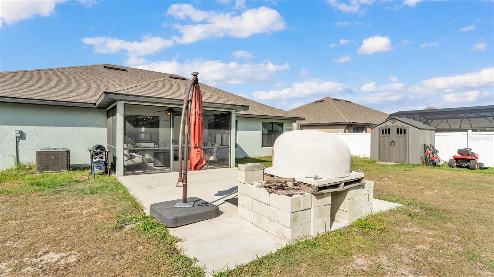 955 HUNTERS MEADOW LN, LAKELAND, FL, 33809