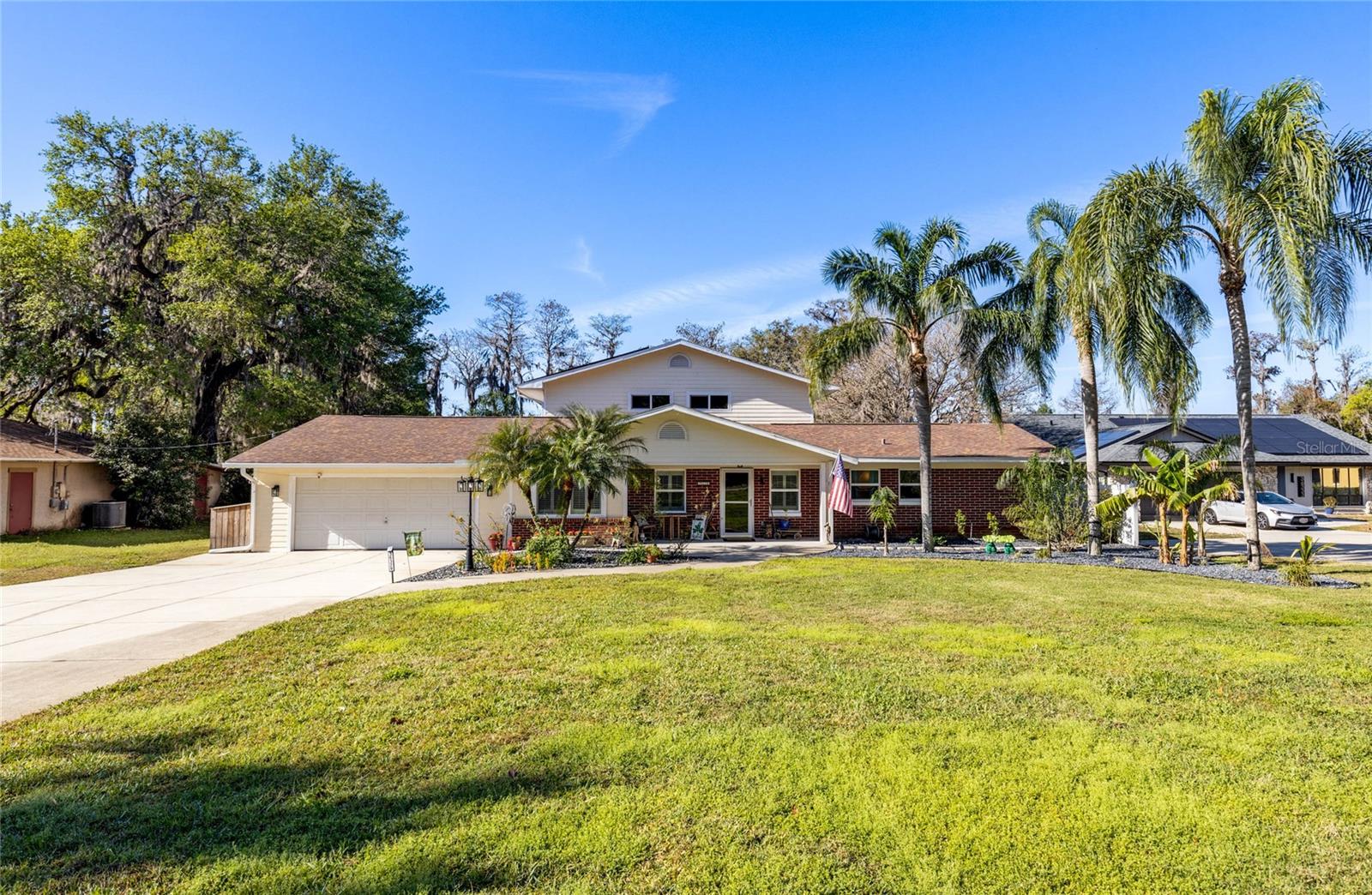 36329 CLEAR LAKE DR, EUSTIS, FL, 32736
