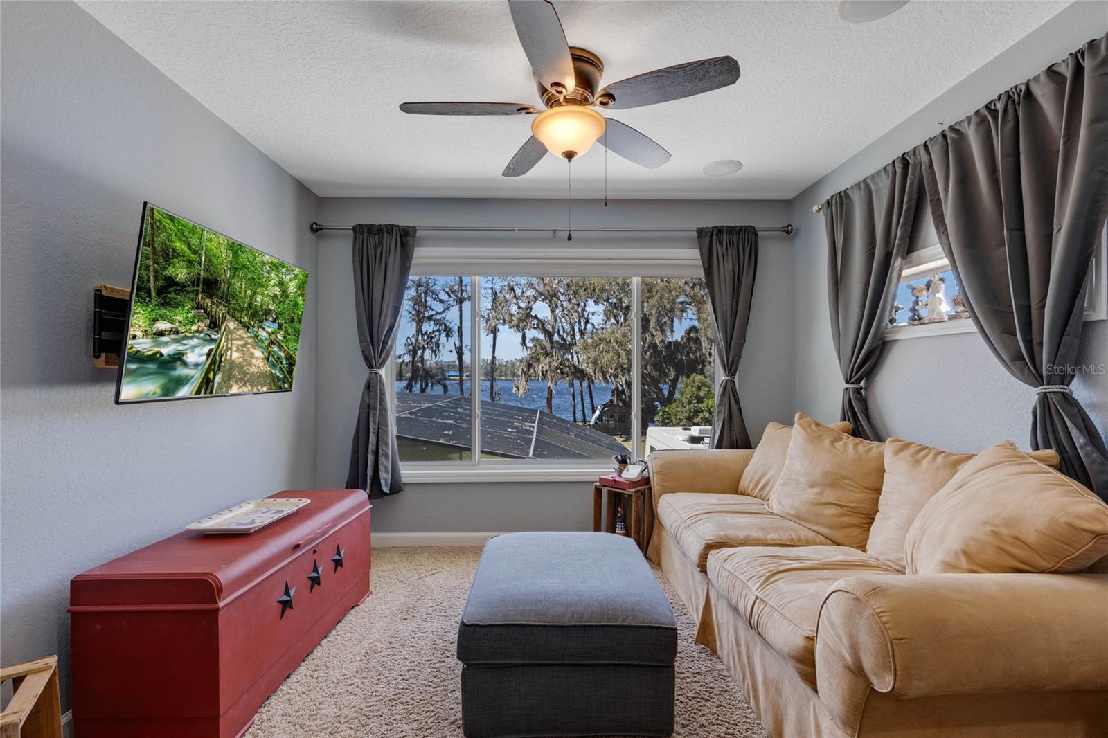 36329 CLEAR LAKE DR, EUSTIS, FL, 32736