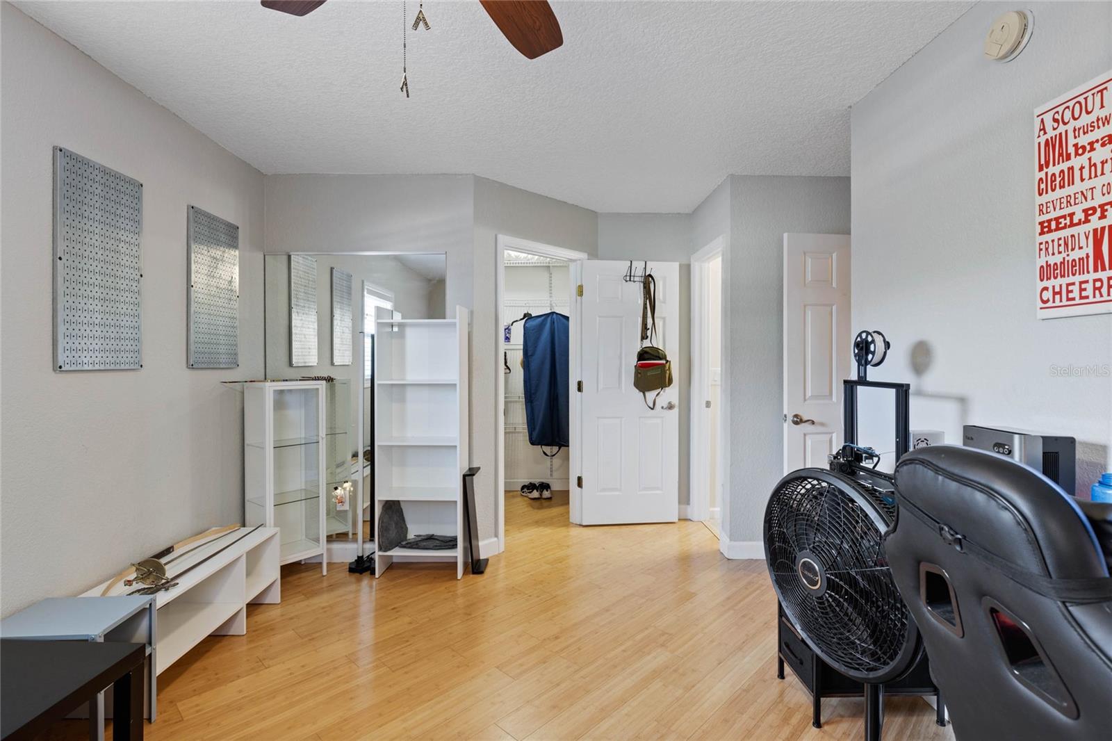 36329 CLEAR LAKE DR, EUSTIS, FL, 32736