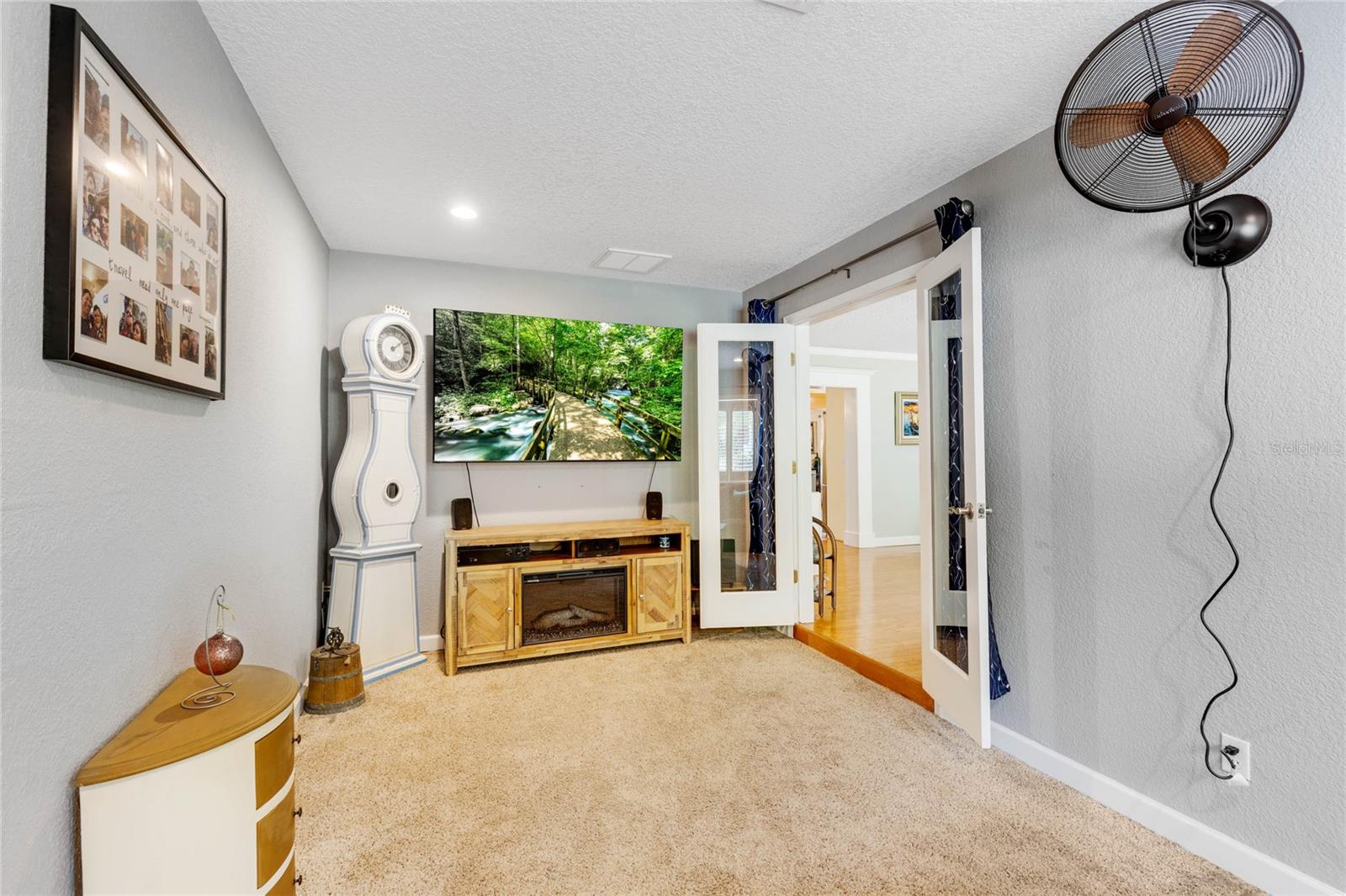 36329 CLEAR LAKE DR, EUSTIS, FL, 32736