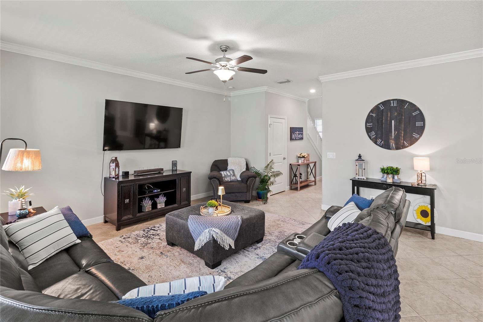 1570 LUDINGTON AVE, WESLEY CHAPEL, FL, 33543