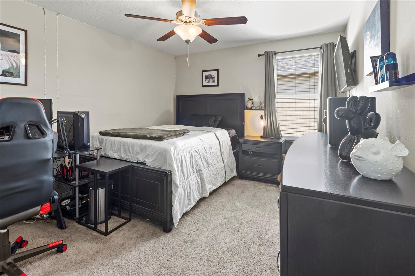 1570 LUDINGTON AVE, WESLEY CHAPEL, FL, 33543
