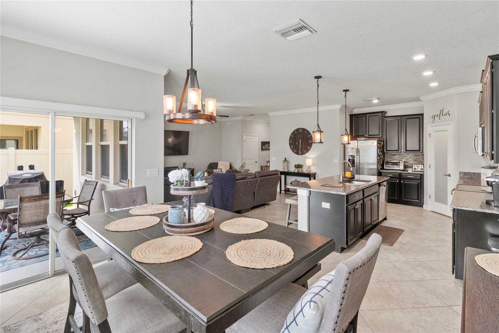 1570 LUDINGTON AVE, WESLEY CHAPEL, FL, 33543
