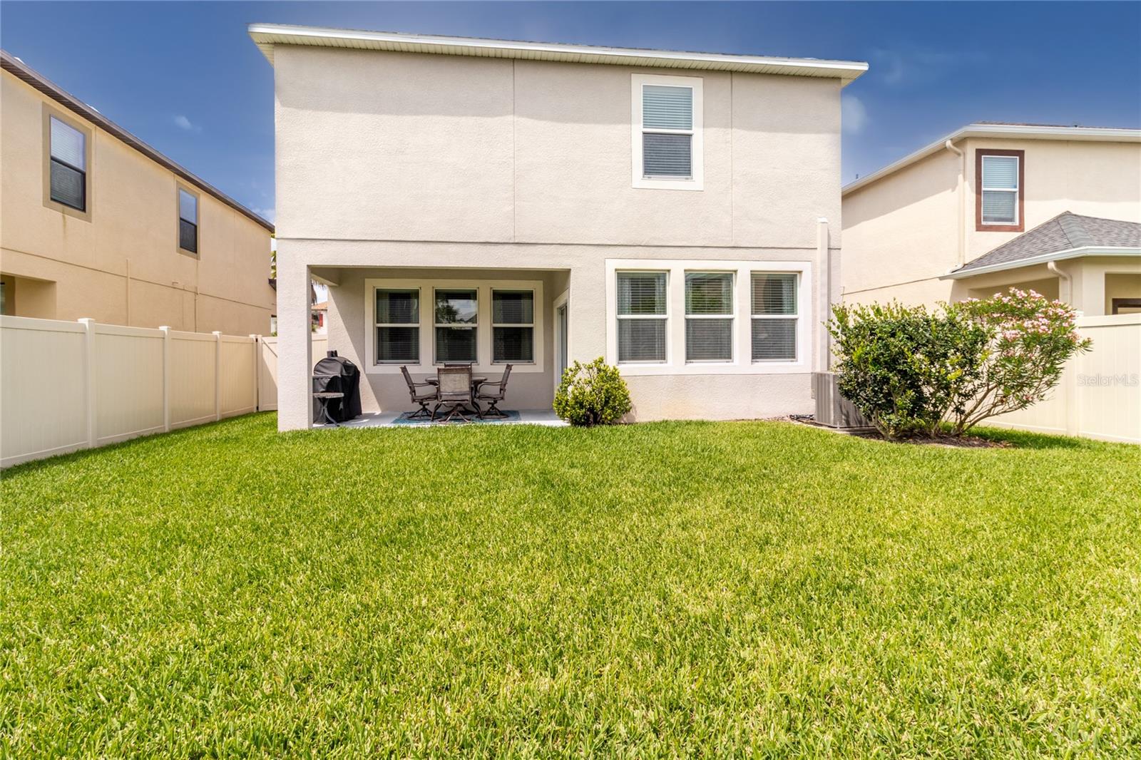 1570 LUDINGTON AVE, WESLEY CHAPEL, FL, 33543