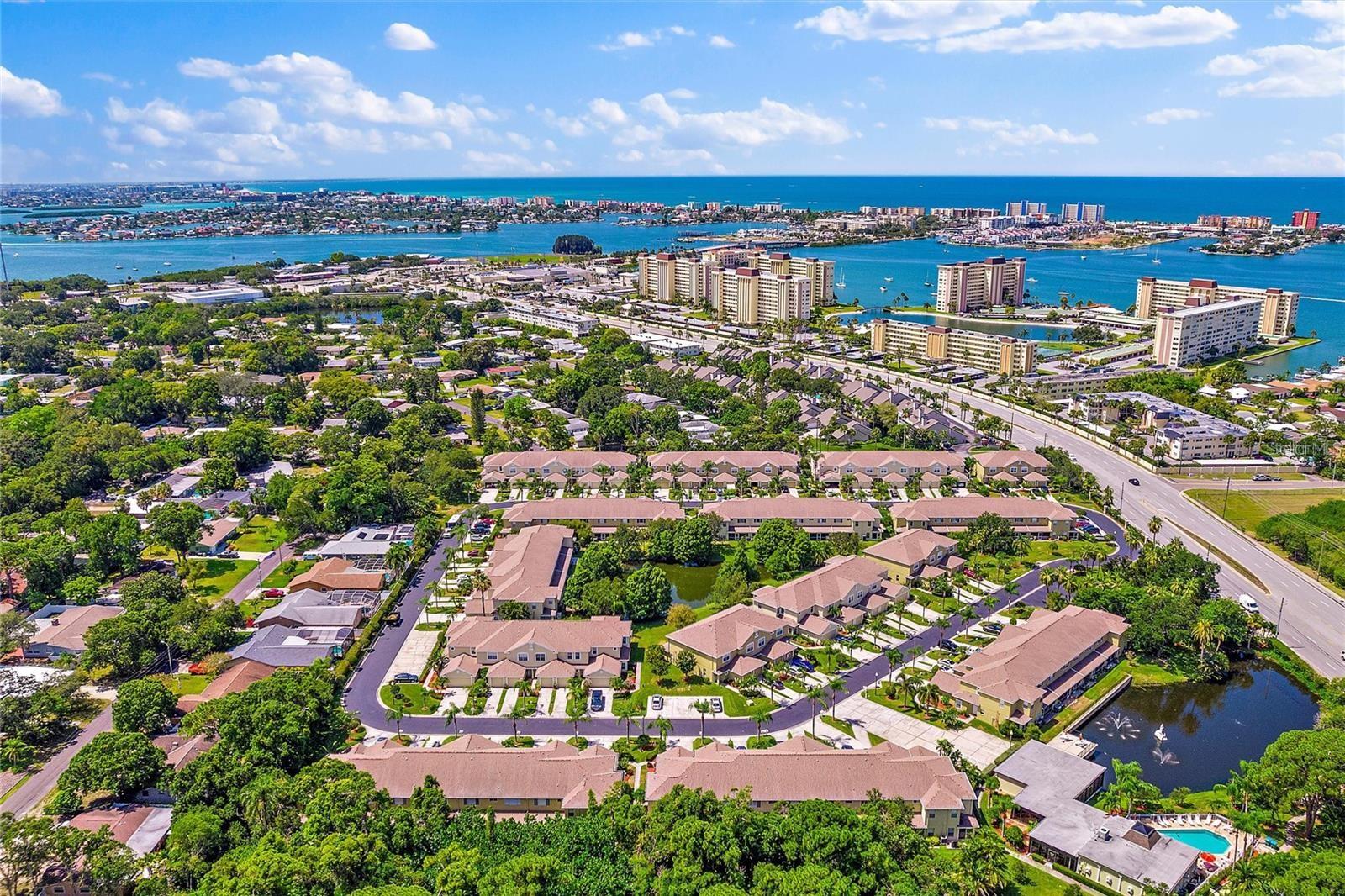 11114 KAPOK GRAND CIR, MADEIRA BEACH, FL, 33708